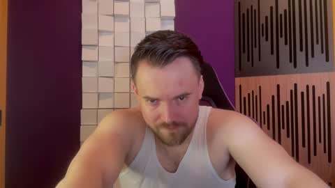 Oscar Steel Savage online show from March 1, 8:21 pm