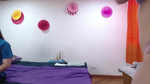 Angie  Daniela online show from January 23, 9:50 pm