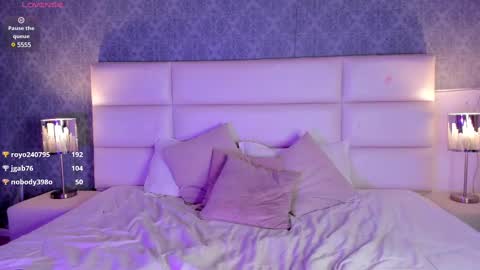 Osirismansour online show from February 22, 10:20 pm