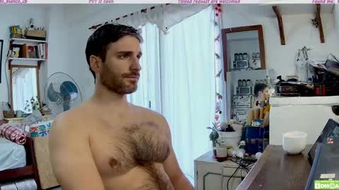 Osito Blanco online show from April 13, 2:21 pm