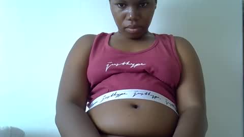 Snapshot of osoprettyebony chatting on September 24, 12:12 pm osoprettyebony online show from September 24, 12:12 pm