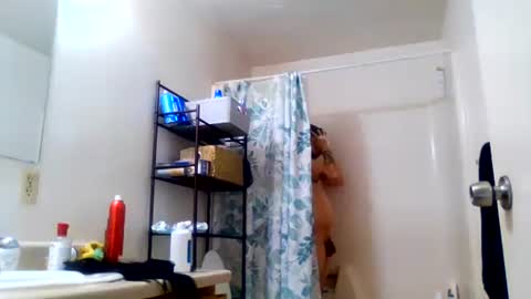 Chulo CLos online show from March 7, 6:19 pm