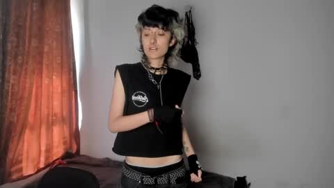 Snapshot of ottoyan_ chatting on February 18, 4:03 pm Otto 3 online show from February 18, 4:03 pm