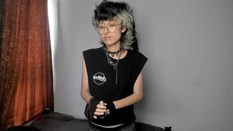 Snapshot of ottoyan_ chatting on February 18, 7:09 pm Otto 3 online show from February 18, 7:09 pm