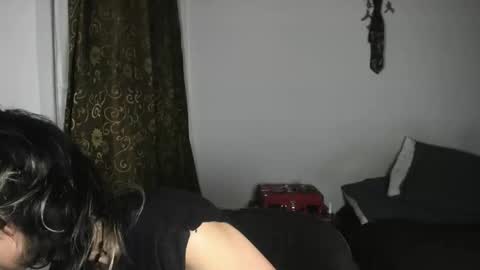 Snapshot of ottoyan_ chatting on October 22, 1:42 am Otto 3 online show from October 22, 1:42 am