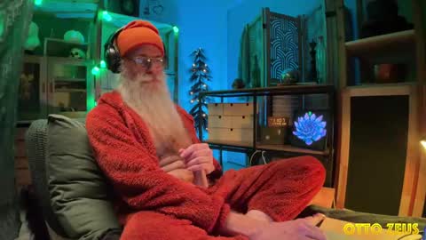 Otto Zeus online show from January 18, 7:07 am