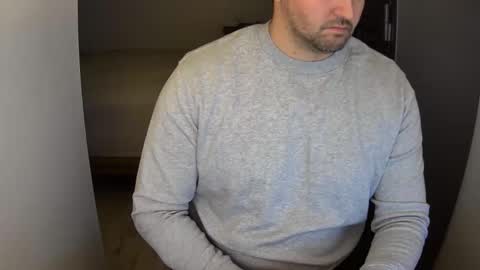 outside1991 online show from December 31, 12:11 am