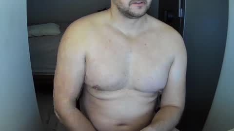 outside1991 online show from December 1, 5:48 pm