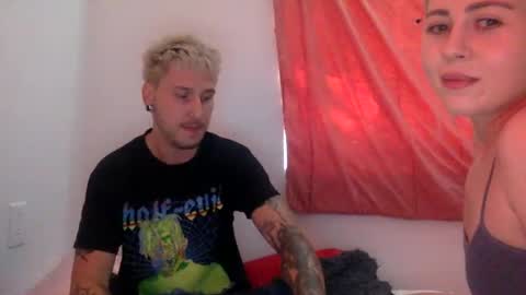 holly online show from September 24, 7:53 pm