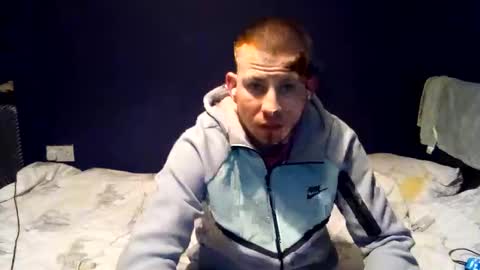 Owen kayz online show from November 20, 11:46 pm