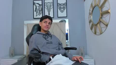 Owen Johnson online show from September 12, 11:56 am