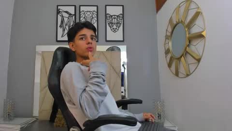 Owen Johnson online show from September 18, 11:36 am