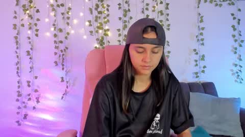 Owen foxx online show from February 10, 2:09 pm