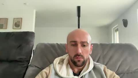 oxlade59 online show from February 22, 1:03 pm