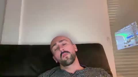 oxlade59 online show from November 9, 7:38 pm