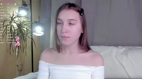 Caroline or just Lina online show from November 30, 1:45 am