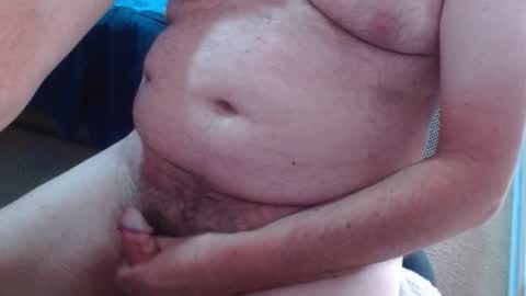 Snapshot of ozzieozzieoi chatting on October 7, 1:23 am HairyolOz online show from October 7, 1:23 am