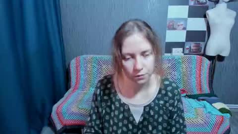 Ella online show from March 4, 7:27 am