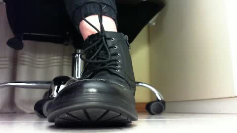 Pablo Meness online show from February 9, 9:17 pm