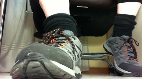 Pablo Meness online show from March 3, 6:46 pm