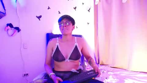 Fernanda online show from October 20, 9:47 am