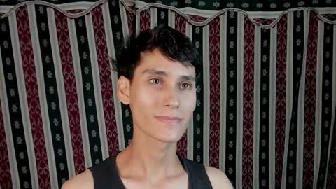 Snapshot of paimon_goetia chatting on October 2, 11:25 pm Alexander Grigori online show from October 2, 11:25 pm