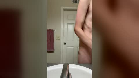palepeach1996 online show from May 9, 4:13 pm
