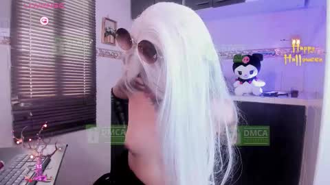 Palmer  online show from October 24, 9:59 pm