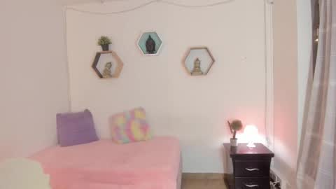 Paloma  online show from March 8, 3:28 am