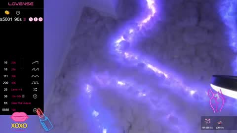 Snapshot of pamela_dimantis_ chatting on February 16, 7:04 am Pamela online show from February 16, 7:04 am
