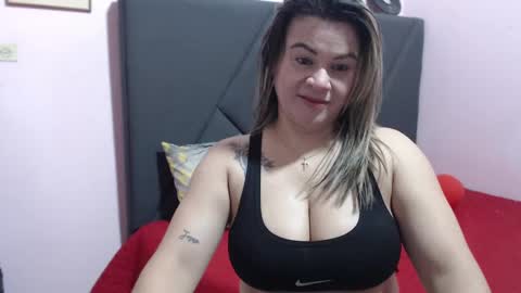 Snapshot of pamela_echeverria chatting on October 2, 10:58 am pamela_echeverria online show from October 2, 10:58 am