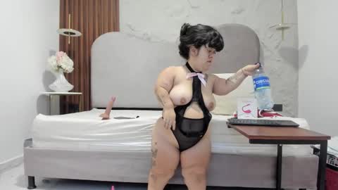 pamelabonnet_mml online show from March 14, 8:02 pm