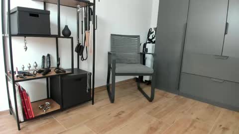 pampersandspanking online show from March 24, 9:26 am