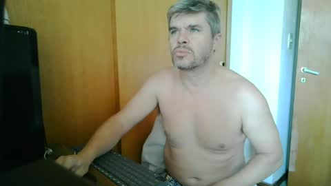 Pancho Madrid online show from April 29, 6:57 pm