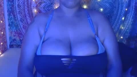 Nia Angels online show from November 22, 12:20 am