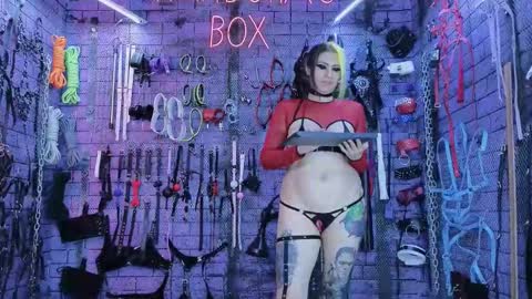 PandoraNez online show from September 13, 9:01 am