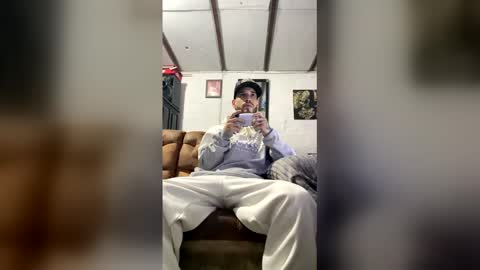 panthers_room online show from March 20, 6:07 am