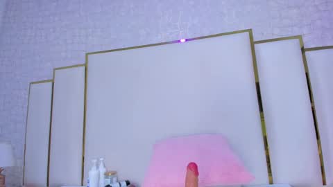 Snapshot of paolaa_rodriguez chatting on October 11, 11:48 am Paola online show from October 11, 11:48 am