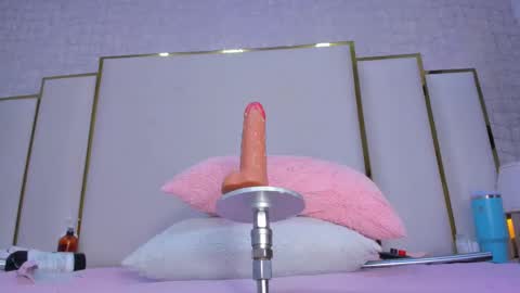Snapshot of paolaa_rodriguez chatting on September 28, 11:52 am Paola online show from September 28, 11:52 am
