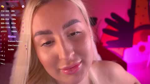 Lia online show from March 18, 2:45 pm