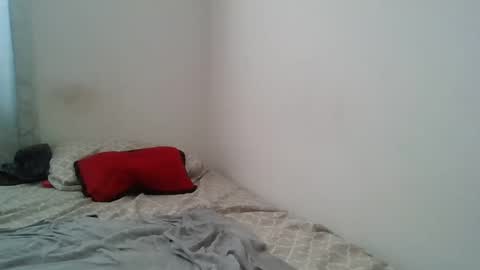 papi_adiel4 online show from February 2, 11:32 pm