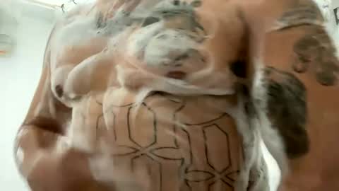 papi_chulo512 online show from January 9, 1:08 am