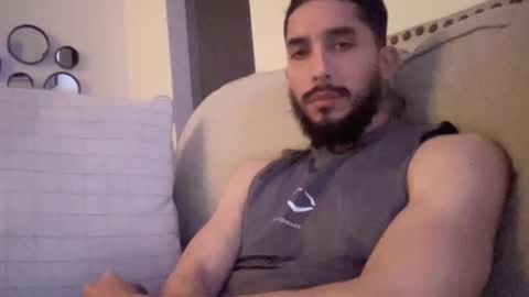 papicubano_guapo23cm online show from February 28, 7:01 am