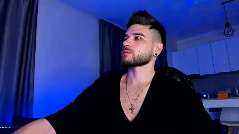 Paris online show from December 4, 9:36 pm