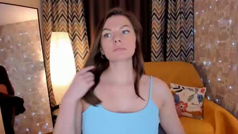 Paris online show from March 10, 9:02 am