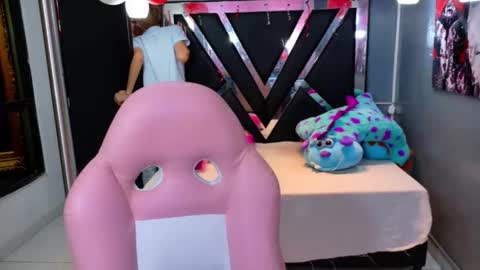 park_jimin1 online show from September 24, 12:01 pm