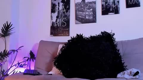 parker lavine online show from December 21, 2:18 am