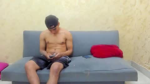 PARTY SWINGER online show from January 19, 12:20 am