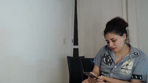 partymonsterxxx online show from January 6, 6:58 am