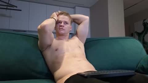 Snapshot of pashka_x chatting on September 15, 10:28 am Pashka online show from September 15, 10:28 am